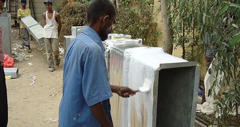Application of Insulation Adhesive